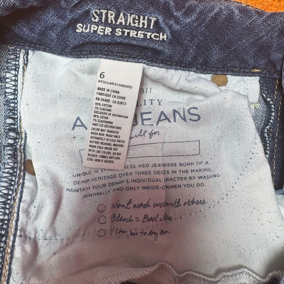 American Eagle Outfitters Blue Flare Wide Leg Jeans - Picture 3 of 8